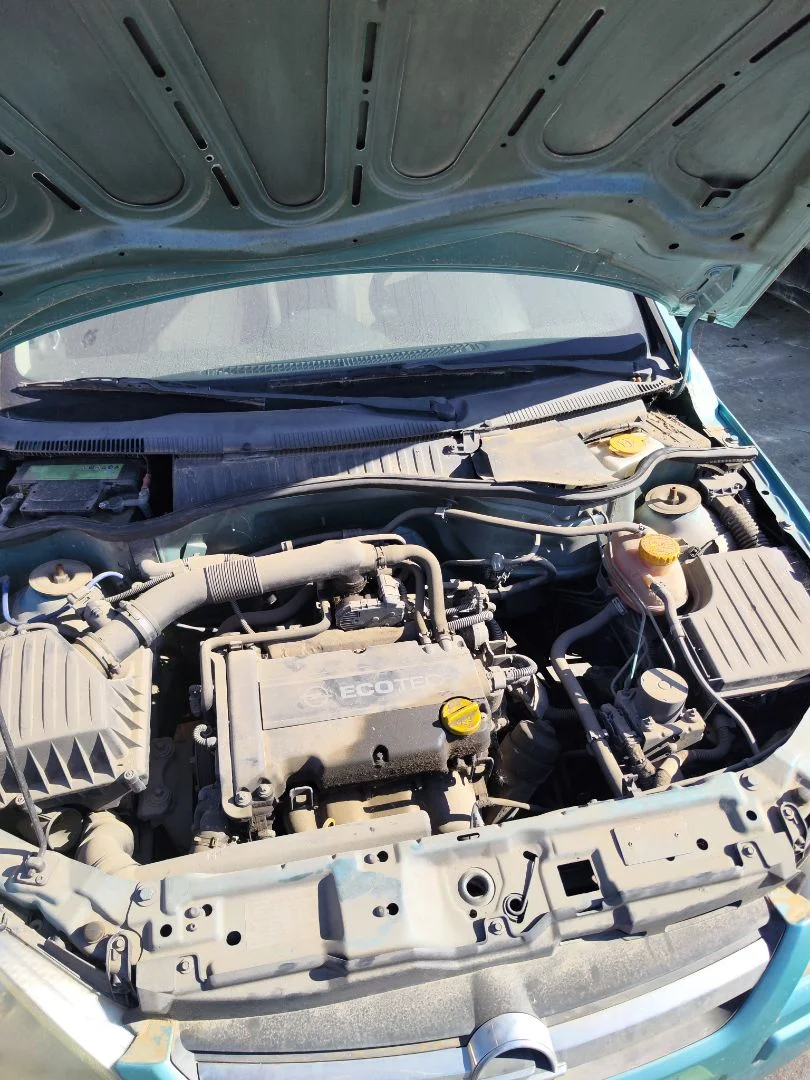 Foto de TORPEDO OPEL CORSA C 1.2 16V CAT (Z 12 XEP / LB4) (80 CV / 59 KW)