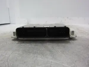 Foto de CENTRALITA MOTOR UCE SEAT CORDOBA BERLINA (6L2) 1.9 TDI (131 CV / 96 KW) referencia 1039S06265 foto 3