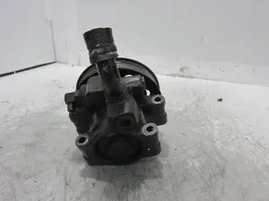 Foto de BOMBA DIRECCION FORD FOCUS BERLINA (CAK) referencia 0LD2703 foto 3