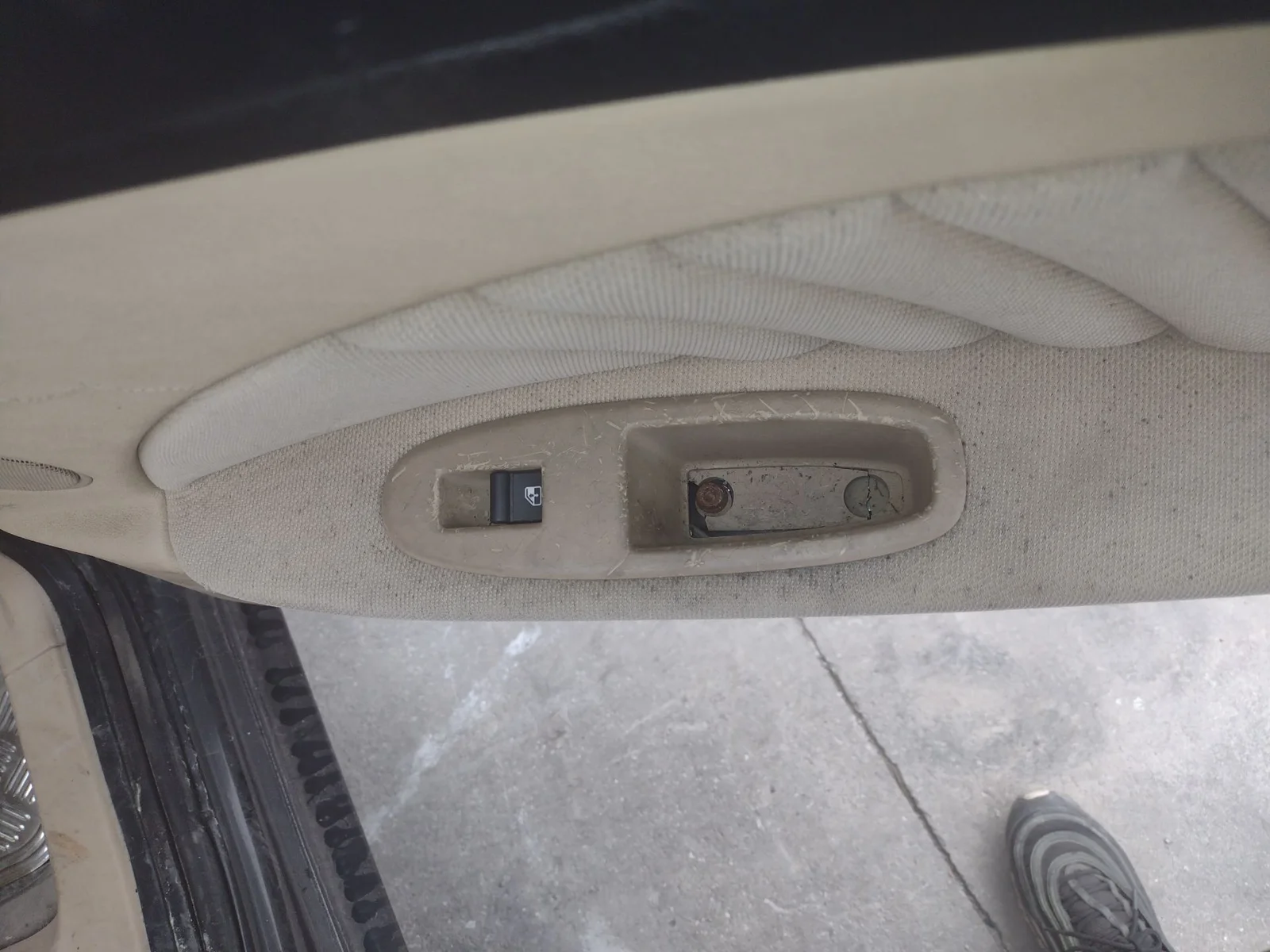 Foto de MANDO ELEVALUNAS TRASERO DERECHO ALFA ROMEO 159 (140) 1.9 JTD (M) 16V CAT (150 CV / 110 KW)