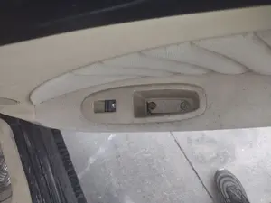 Foto de MANDO ELEVALUNAS TRASERO DERECHO ALFA ROMEO 159 (140) 1.9 JTD (M) 16V CAT (150 CV / 110 KW)