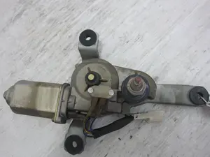 Foto de MOTOR LIMPIA TRASERO HYUNDAI COUPE (J2) 1.6 CAT (114 CV / 84 KW) referencia 9870027001 foto 6