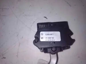 Foto de MANDO LIMPIA BMW SERIE 7 (E65/E66) 3.0 Turbodiesel CAT (231 CV / 170 KW) referencia 61316911518 foto 4