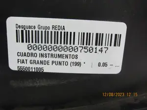 Foto de CUADRO INSTRUMENTOS FIAT GRANDE PUNTO (199) referencia 5550011005 foto 6