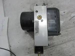 Foto de ABS BMW SERIE 3 BERLINA (E46) 2.0 16V Diesel CAT (136 CV / 100 KW) referencia 10094808013 foto 2