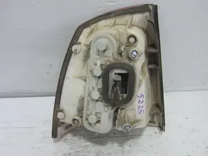 Foto de PILOTO TRASERO DERECHO OPEL ASTRA G COUPE 1.8 16V (125 CV / 92 KW) referencia 29058010 foto 4