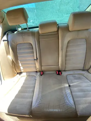 Foto de ASIENTO TRASERO MEDIO VOLKSWAGEN PASSAT BERLINA (3C2) 2.0 TDI (140 CV / 103 KW)