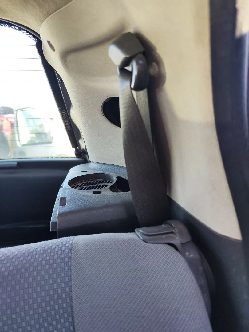 Foto de CINTURON SEGURIDAD TRASERO IZQUIERDO FIAT II PUNTO (188) BERLINA 1.3 JTD CAT (69 CV / 51 KW)