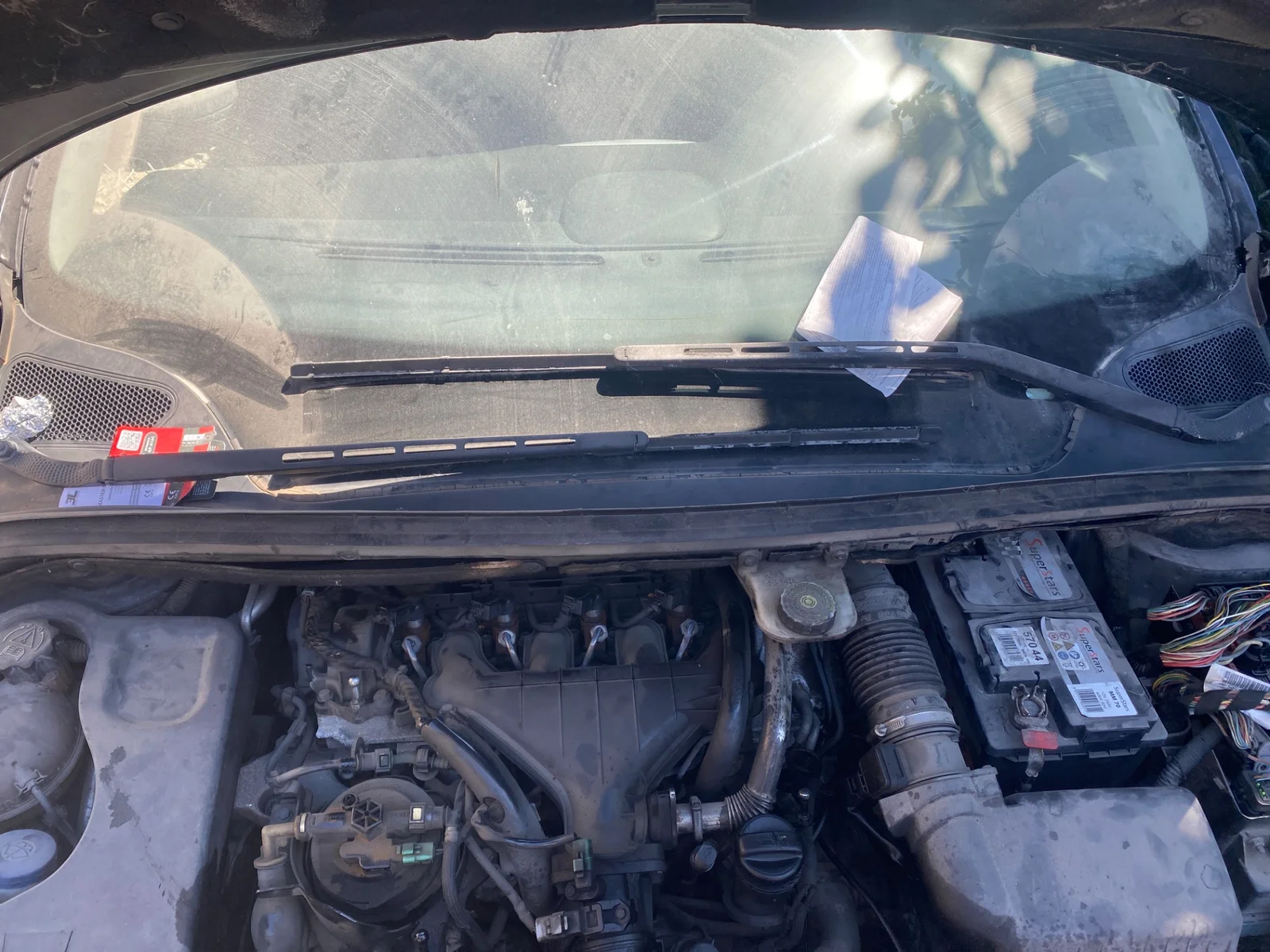 Foto de TORPEDO PEUGEOT 307 CC CABRIO-COUPÉ (S2) 2.0 16V HDi FAP CAT (RHR / DW10BTED4) (136 CV / 100 KW)