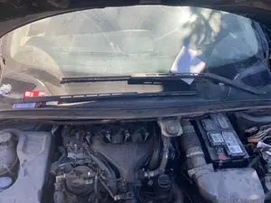 Foto de TORPEDO PEUGEOT 307 CC CABRIO-COUPÉ (S2) 2.0 16V HDi FAP CAT (RHR / DW10BTED4) (136 CV / 100 KW)