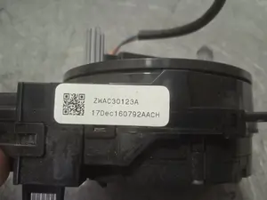 Foto de ANILLO AIRBAG FORD FOCUS BERLINA (CEW) 1.0 EcoBoost CAT (125 CV / 92 KW) referencia ZWAC30123A foto 8
