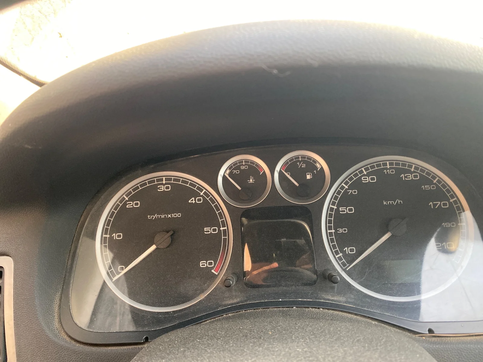 Foto de CUADRO INSTRUMENTOS PEUGEOT 307 BREAK / SW (S1)(04.2002) 2.0 16V HDi FAP CAT (RHR / DW10BTED4) (136 CV / 100 KW)