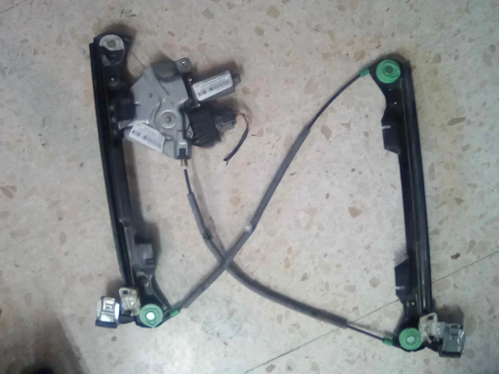 Foto de ELEVALUNAS DELANTERO DERECHO JAGUAR X-TYPE referencia 0130821947