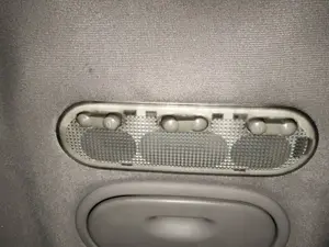 Foto de LUZ INTERIOR RENAULT SCENIC II (JM)