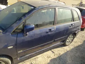 Foto de LUNA CUSTODIA TRASERA IZQUIERDA SUZUKI LIANA (RH/ER) 1.4 16V DDiS Diesel CAT (90 CV / 66 KW)