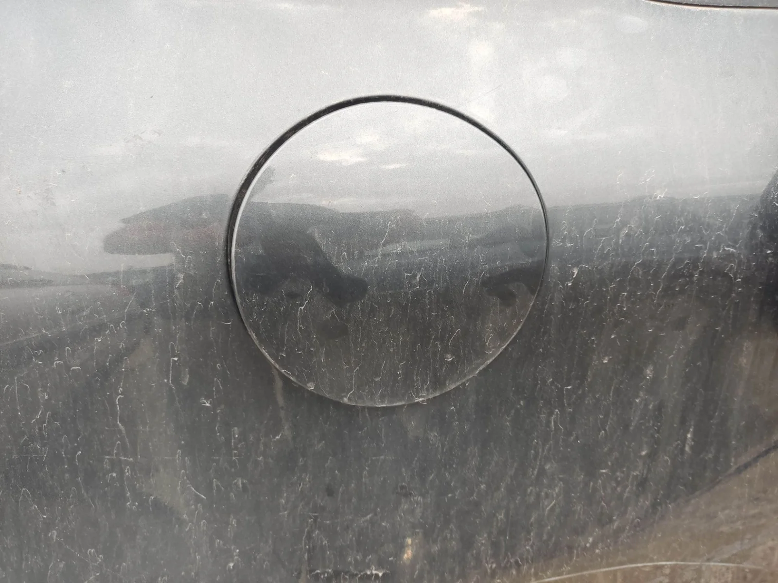 Foto de TAPA EXTERIOR COMBUSTIBLE CITROEN C4 PICASSO/SPACETOURER 1.6 HDi FAP (92 CV / 68 KW)