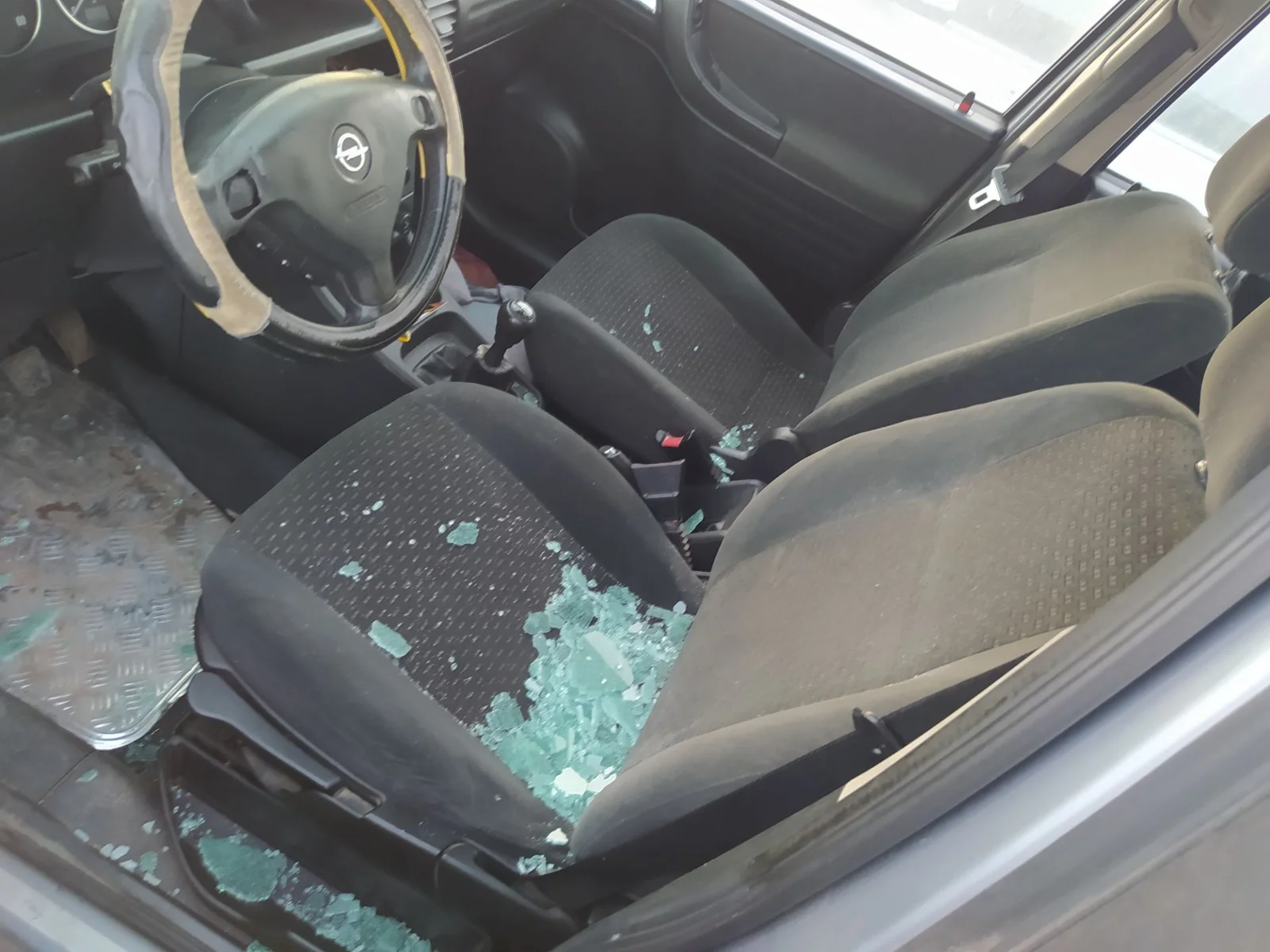 Foto de ASIENTO DELANTERO IZQUIERDO OPEL ZAFIRA A 2.0 DTI (101 CV / 74 KW)