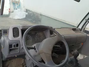 Foto de SALPICADERO NISSAN CABSTAR E 3.0 Diesel (120 CV / 88 KW)