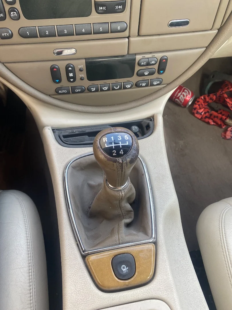 Foto de PALANCA CAMBIO JAGUAR S-TYPE (03.1999) 3.0 V6 24V CAT (238 CV / 175 KW) referencia XR8 10117 FKZ