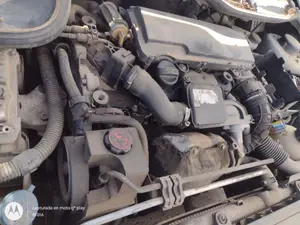 Foto de MOTOR COMPLETO PEUGEOT 206 1.4 HDi (68 CV / 50 KW) referencia 8HX foto 2