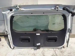 Foto de CERRADURA MALETERO / PORTON CITROEN C3 1.4 HDi (68 CV / 50 KW) foto 2
