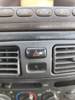 Foto de WARNING TOYOTA COROLLA (E11) 2.0 Turbodiesel CAT (90 CV / 66 KW)