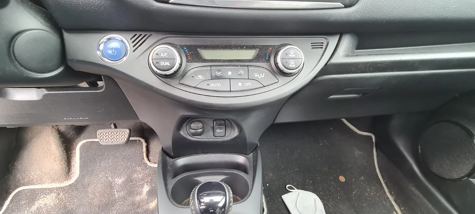 Foto de MANDO CLIMATIZADOR TOYOTA YARIS (XP13) Híbrido 74 kW (1.5 Ltr. - 55 kW 16V) (101 CV / 74 KW) referencia 75F206