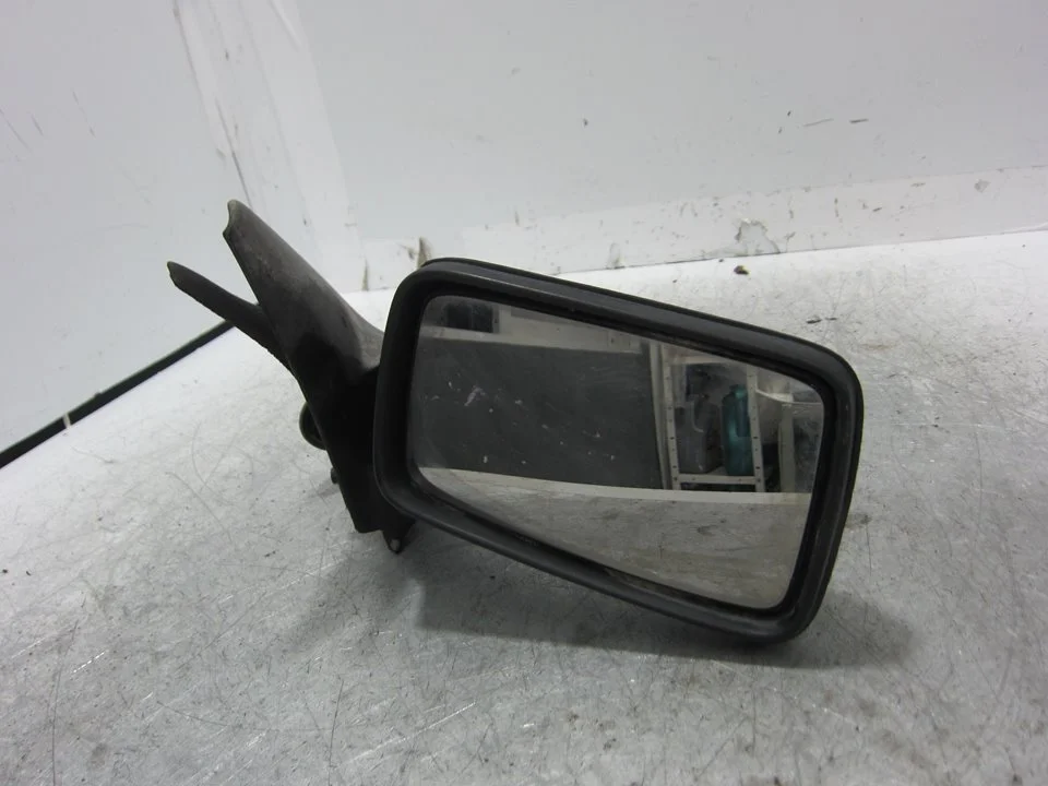 Foto de RETROVISOR DERECHO SEAT IBIZA (6K1) 1.4 (60 CV / 44 KW) referencia 415312302