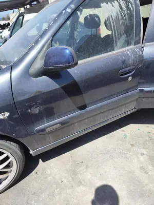 Foto de PUERTA DELANTERA IZQUIERDA CITROEN XSARA BERLINA 2.0 HDi CAT (RHY / DW10TD) (90 CV / 66 KW)