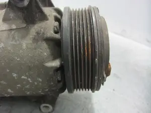 Foto de COMPRESOR AIRE ACONDICIONADO OPEL ASTRA H BERLINA referencia 383601234 foto 2