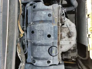 Foto de TAPA MOTOR PEUGEOT 307 (S1)(04.2001) 1.6 16V CAT (109 CV / 80 KW) referencia 596435
