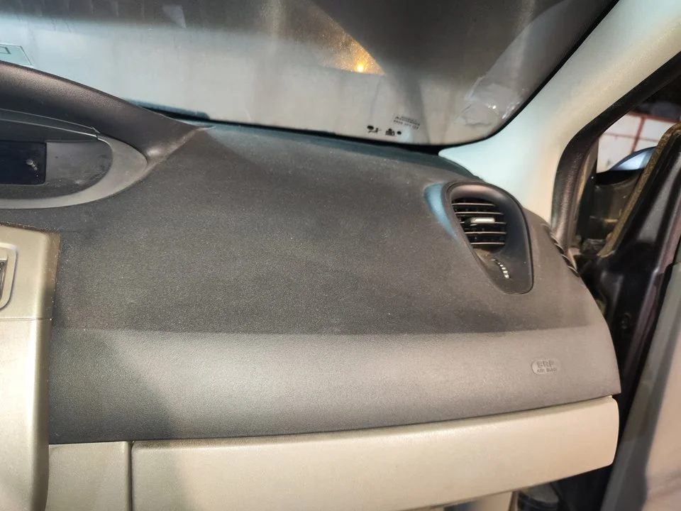Foto de AIRBAG DELANTERO DERECHO RENAULT SCENIC II (JM) 1.9 dCi Diesel (120 CV / 88 KW) referencia 8200230383