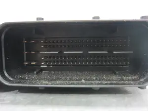 Foto de CENTRALITA MOTOR UCE SEAT LEON (5F1) 1.6 TDI (105 CV / 77 KW) referencia 04L907309B foto 4