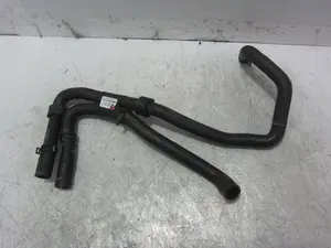 Foto de TUBO PORSCHE MACAN (95BA) referencia 95B819314 foto 1