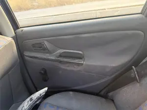 Foto de ELEVALUNAS TRASERO DERECHO SEAT CORDOBA BERLINA (6K2)