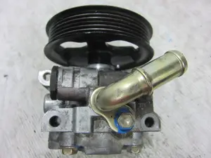 Foto de BOMBA DIRECCION FORD TRANSIT CONNECT (TC7) 1.8 TDCi CAT (90 CV / 66 KW) referencia 2T143A696AF foto 5