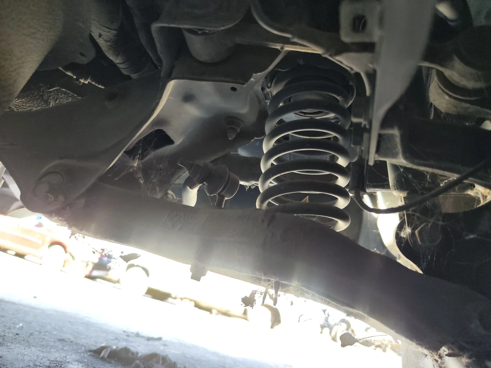 Foto de BRAZO SUSPENSION TRASERO DERECHO KIA CEED (JD) 1.4 CAT (99 CV / 73 KW)