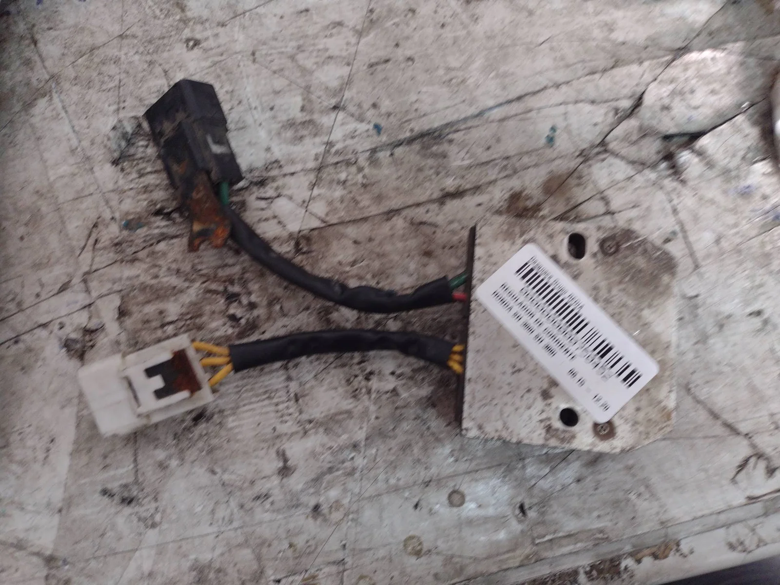 Foto de REGULADOR DE CORRIENTE HONDA SH 300I