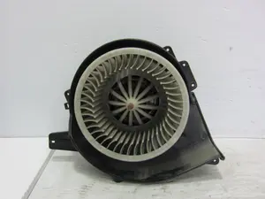 Foto de MOTOR CALEFACCION SEAT IBIZA (6L1) 1.4 16V (86 CV / 63 KW) referencia 6Q18200015 foto 1
