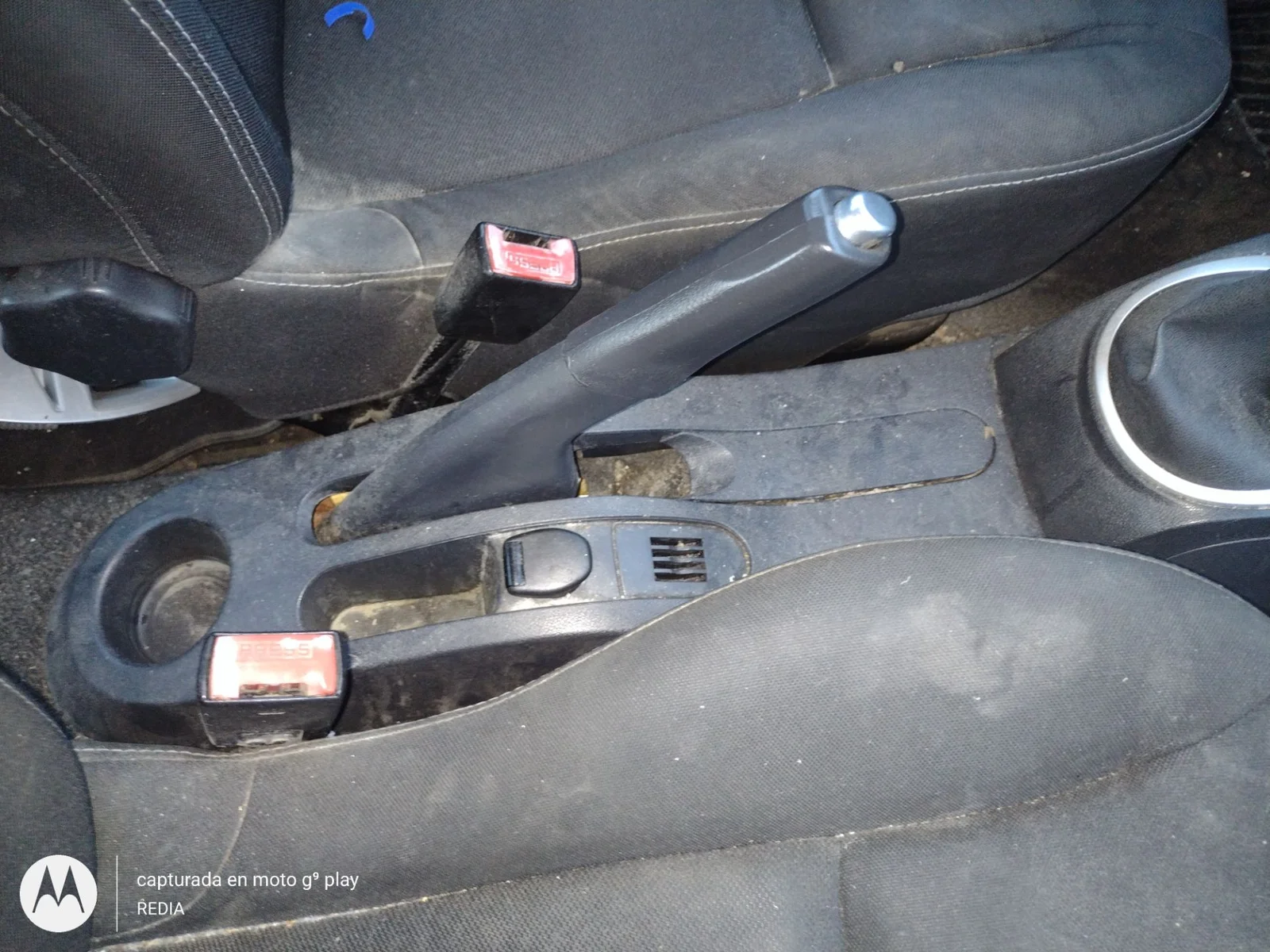 Foto de PALANCA FRENO RENAULT CLIO III 1.2 16V (75 CV / 55 KW)