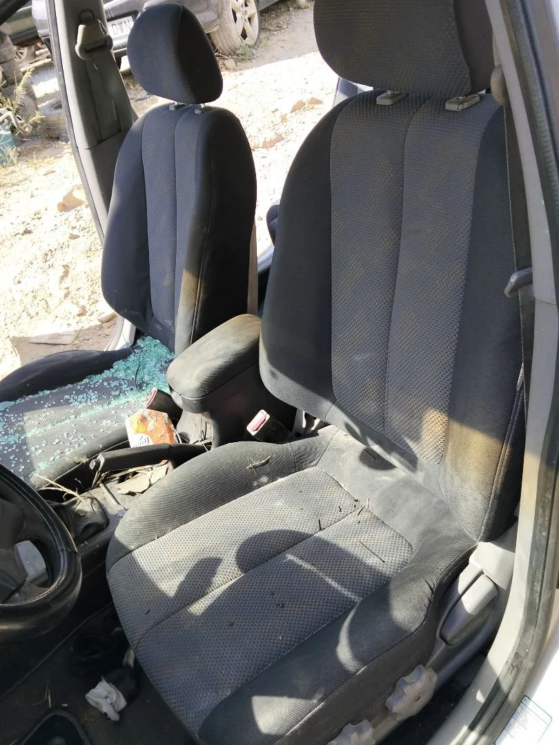 Foto de ASIENTO DELANTERO IZQUIERDO HYUNDAI ELANTRA (XD) 2.0 CRDi CAT (113 CV / 83 KW)