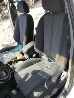 Foto de ASIENTO DELANTERO IZQUIERDO HYUNDAI ELANTRA (XD) 2.0 CRDi CAT (113 CV / 83 KW)