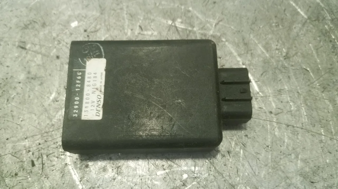 Foto de MODULO ELECTRONICO SUZUKI GZ 125/250 124 cm3 - 7.5 kW (0 CV / 0 KW) referencia 3290012F66