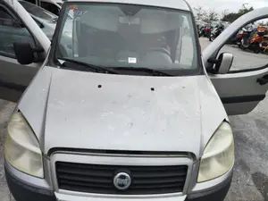Foto de CAPO FIAT I DOBLÒ (119) 1.9 JTD CAT (105 CV / 77 KW) foto 4