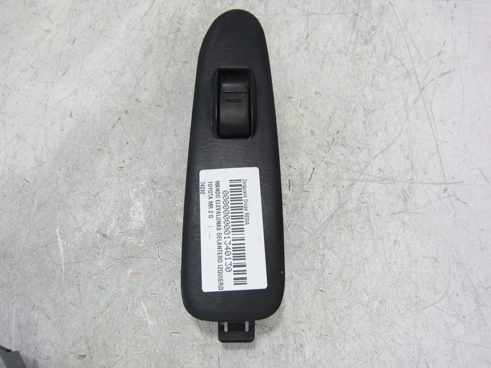 Foto de MANDO ELEVALUNAS DELANTERO IZQUIERDO TOYOTA 2.0 ( 00 CV/147W) referencia 74232