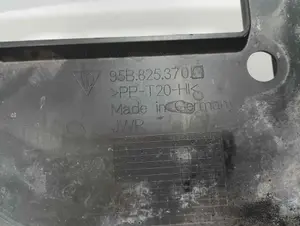Foto de MOLDURA PORSCHE MACAN (95BA) referencia 95B825370 foto 2