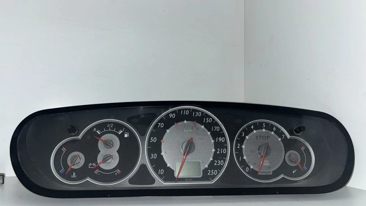 Foto de CUADRO INSTRUMENTOS CITROEN C5 BERLINA referencia 55400013010