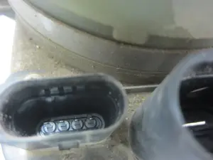 Foto de BOMBA DIRECCION SEAT CORDOBA BERLINA (6L2) 1.9 TDI (131 CV / 96 KW) referencia 6Q0423156AB foto 2