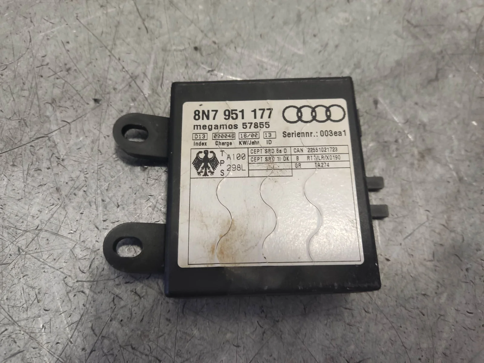 Foto de CENTRALITA ALARMA AUDI TT COUPE/ROADSTER (8N3/8N9) 1.8 20V Turbo (180 CV / 132 KW) referencia 8N7951177
