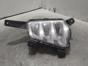Foto de FARO ANTINIEBLA DERECHO SSANGYONG KORANDO 1.6 Turbodiesel CAT (136 CV / 100 KW) referencia 8320237000